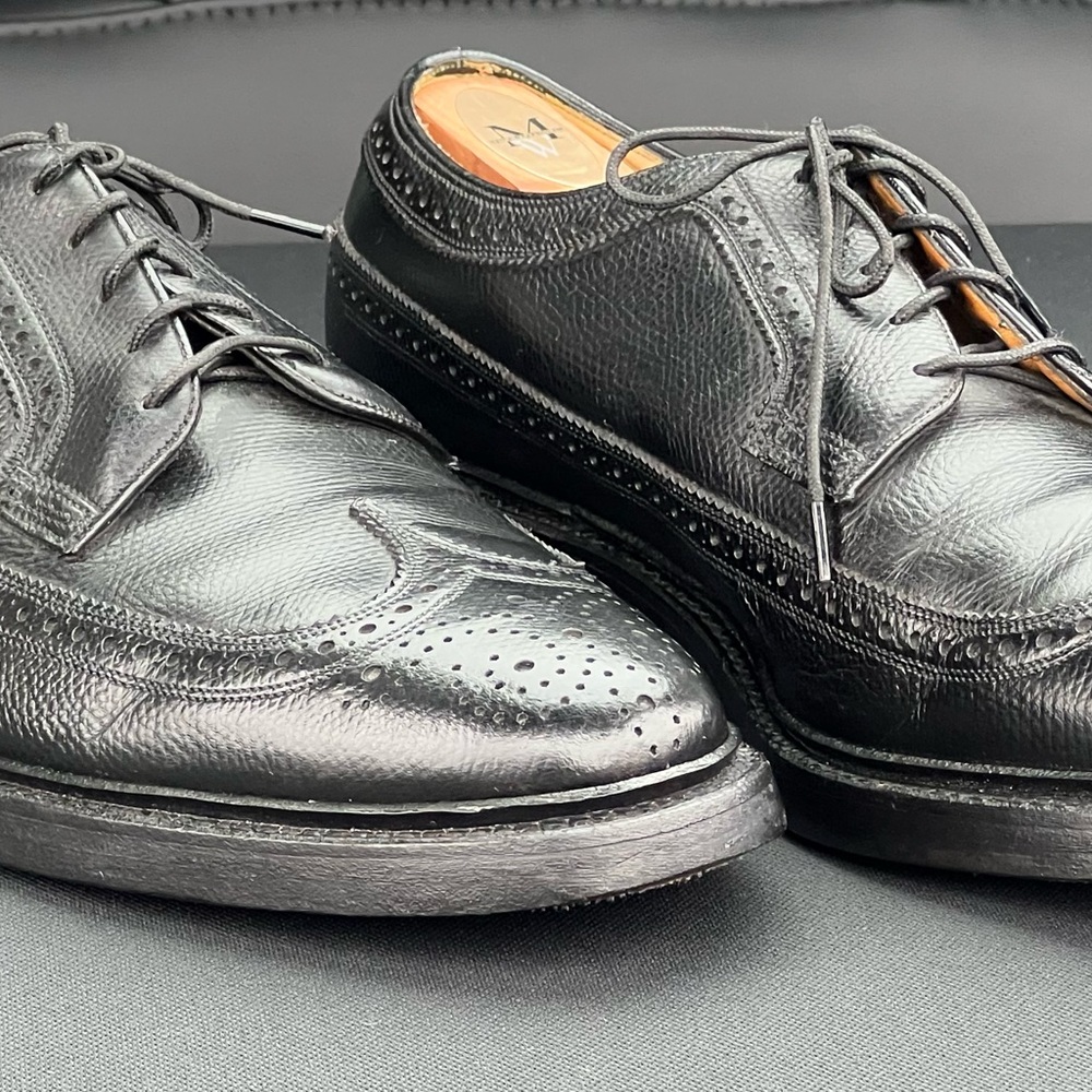 Florsheim Black Leather Oxford Wingtips